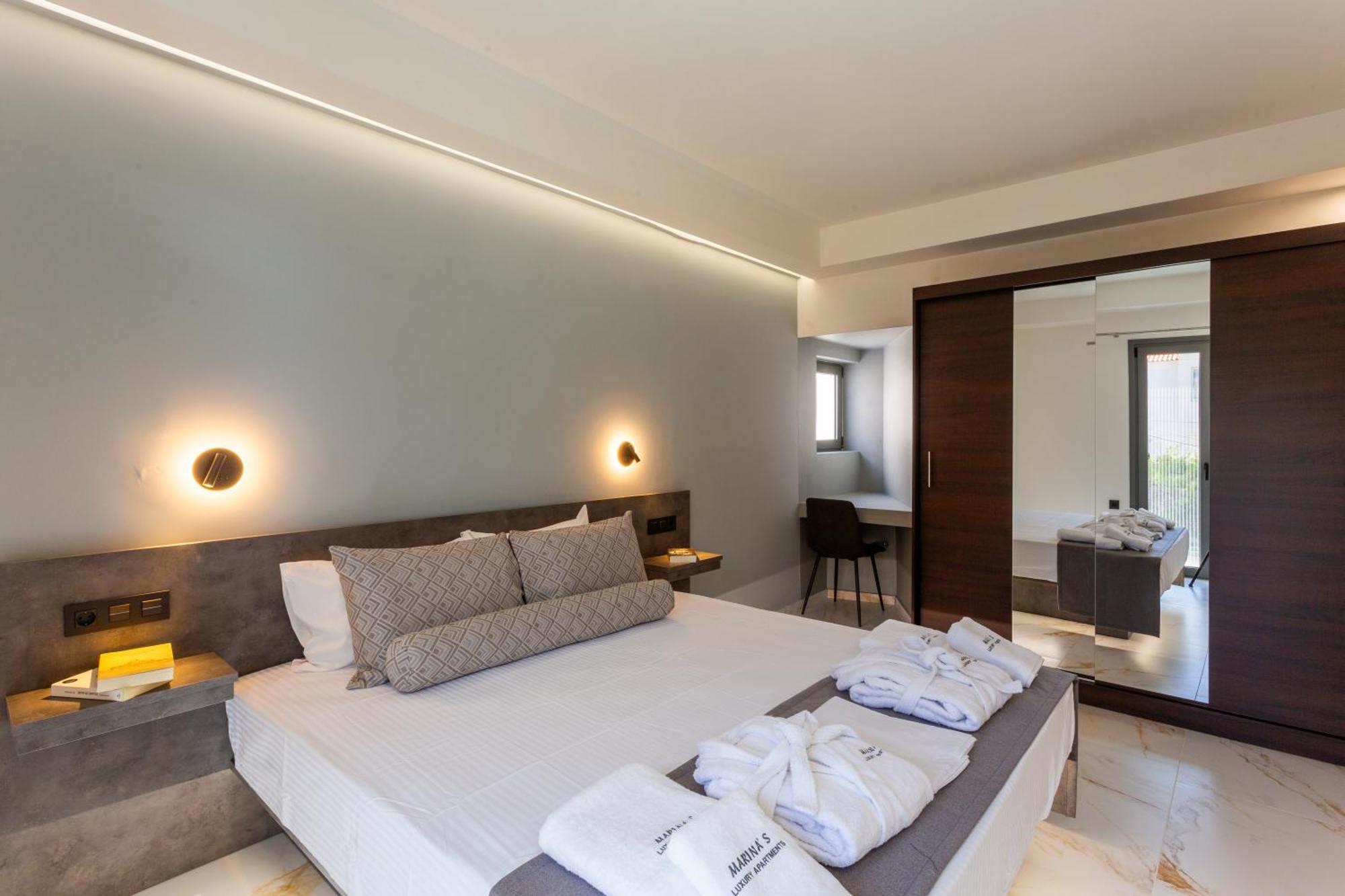 קרדמילי Marina Apartments מראה חיצוני תמונה