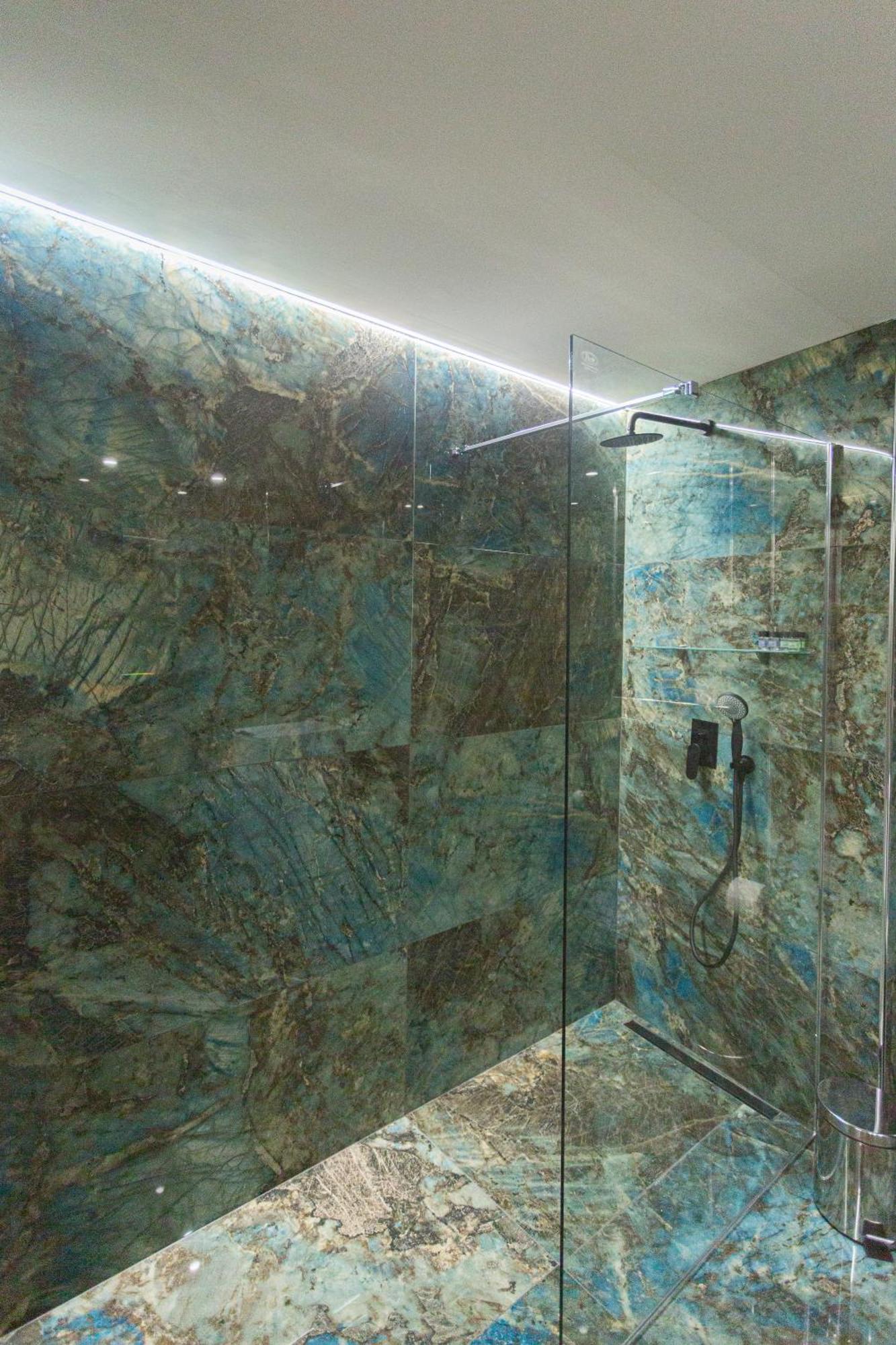 קרדמילי Marina Apartments מראה חיצוני תמונה