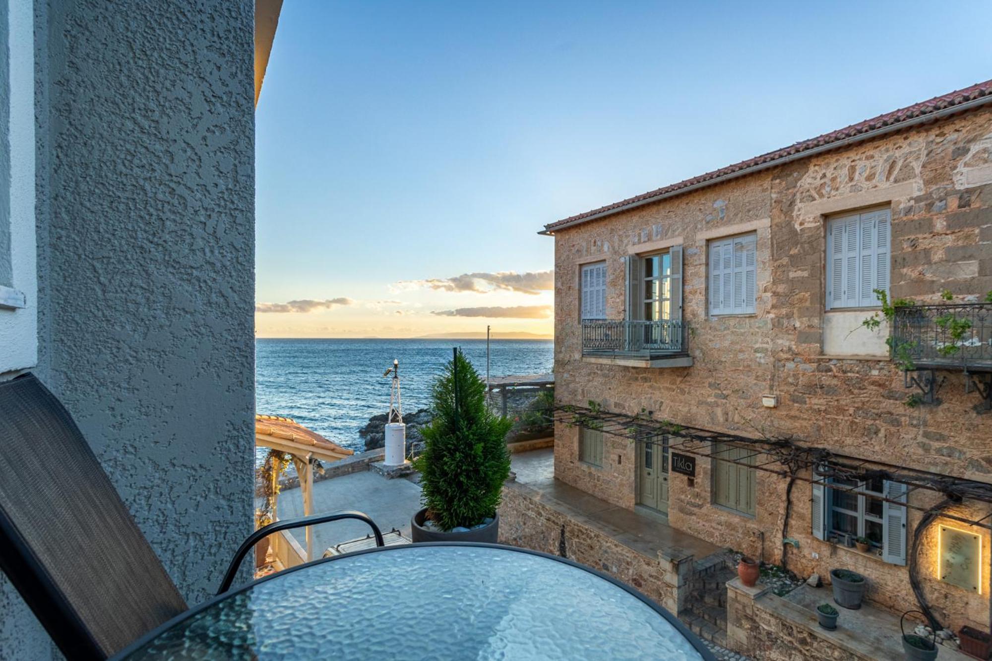קרדמילי Marina Apartments מראה חיצוני תמונה